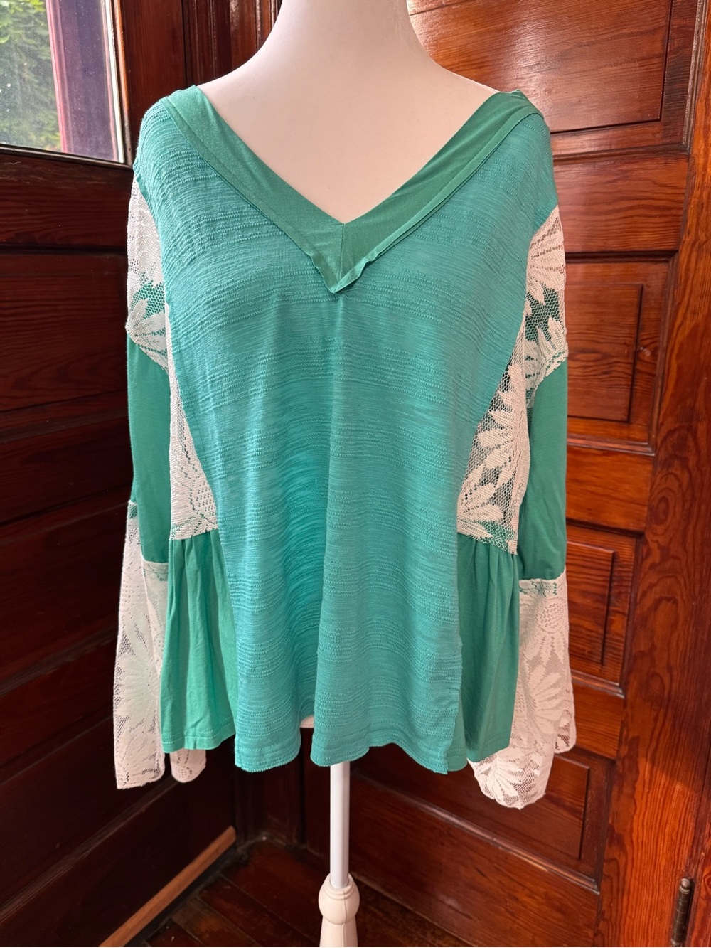 POL Teal V-Neck Tunic Lace Insets boho coastal vacation flowy loose